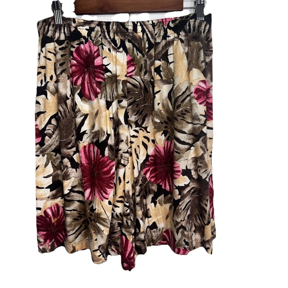 Tapestry Vintages 1X Large Floral Tropical Print Elastic Pocketed Bermuda Short
